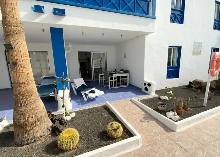 Great Location, In The Heart Of Puerto Del Carmen, Aguazul With Vv Licence *