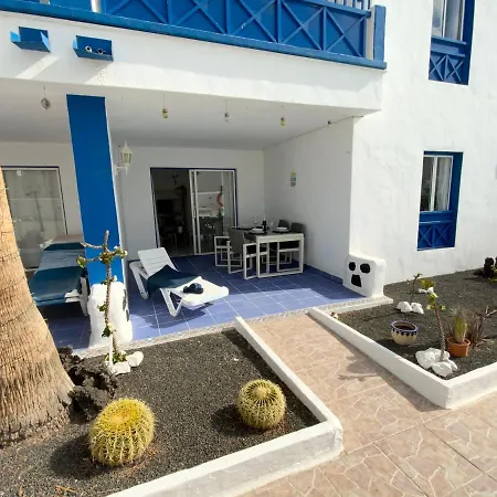 Great Location, In The Heart Of Puerto Del Carmen, Aguazul With Vv Licence *